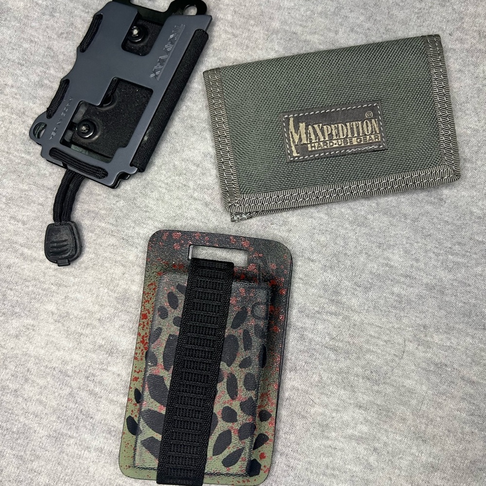Set of 3 tactical wallets